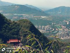 -辛安庄鸡鸣山景区