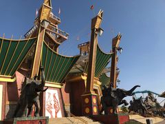 -七彩云南欢乐世界