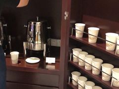 -国际青年会议酒店
