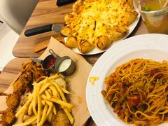 -必胜客(WOW梦之城店)