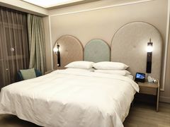 -广州天河体育中心美居酒店