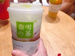 -奈雪的茶(湖滨银泰in77C区PRO店)