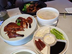 精品烤鸭-悦江(梅奔中心店)