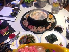 -哈拉海和牛主题餐厅(哈西店)