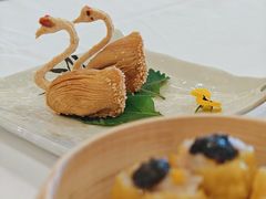 黑松露干蒸烧麦-白天鹅宾馆-宏图府餐厅