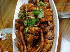 招牌酱香鸭-老地方风味餐厅(江南路店)
