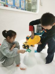 -趣游baby swim婴童游泳·盐氧护(旭辉u天地店)