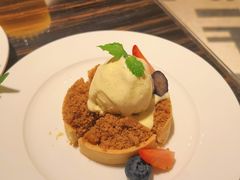 甜品台-康莱德酒店·美庭自助餐厅