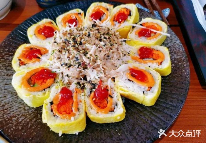 食道乐(万达金街店)蛋卷寿司图片