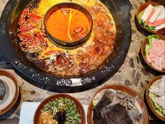 红汤中辣锅底-芈重山老火锅(洪崖洞店)