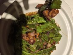 -八府香鸭·啫啫煲(华山路店)