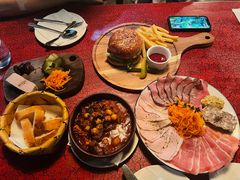 -羽深肉铺 Steak & Wine