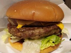 瀑布芝士汁汁厚作牛肉汉堡-肯德基(绥芬河青云店)