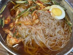 -韩风烤牛肉冷面店