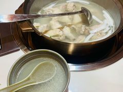 -喃喃椰·糟粕醋·椰子鸡火锅(七堡花园店)