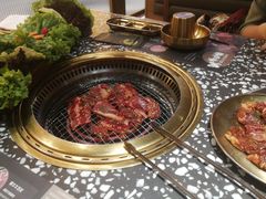 -黑牛の場烤肉(摩天活力城店)