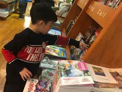 -西西弗书店&矢量咖啡(壹方购物中心店)
