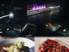 -Top Of Vancouver Revolving Restaurant