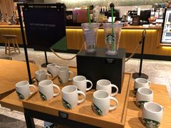-星巴克(深圳港隆城分店)
