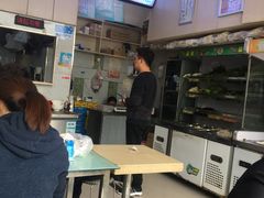 -锅神麻辣烫