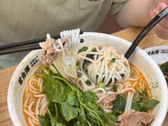 -蒙自源米线大王(花园城商场店)