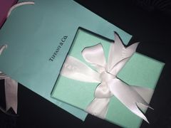 -Tiffany & Co.蒂芙尼
(杭州大厦店)
