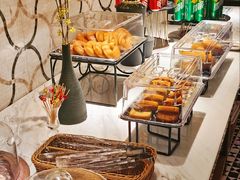-浅深(世茂滨江精品店)