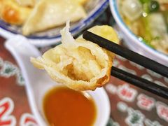 -长人馄饨铺(解放街店)