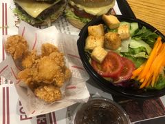 -The Habit Burger Grill 哈比特汉堡(爱琴海店)