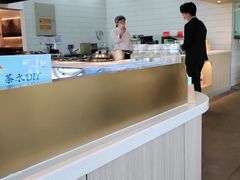 -蜜桃餐厅·伴山(湖滨商业街店)