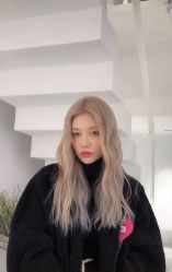 点击看大图 -CE·专业蛋白•羽毛接发·潮色烫染品牌店