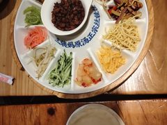 -怪噜范·老贵阳街头名小吃(汇金星力城店)