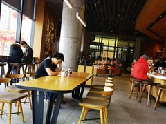 大堂-星巴克(大庆让胡路万达广场店)