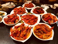 -聚汇三少·龙虾·中餐厅(莫邪路新天地店)
