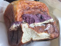 现熬蓝莓乳酪碱水吐司-PAOPAO Bakery&Café(港汇店)