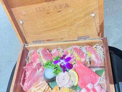 -何发发和牛烧肉·鳗鱼榴莲放题自助(乐峰广场店)