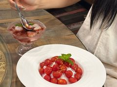 -树下时尚餐厅(翠园街店)