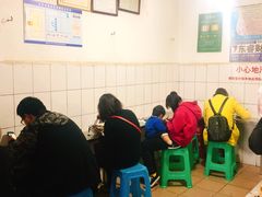 -文山荷鲜居(翠湖店)