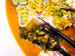 剁椒鱼头-凤凰湘语·海派湘菜(浦东旗舰店)