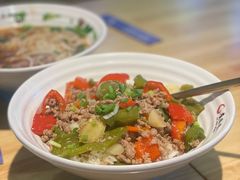 贵凤凰招牌肉臊拌饭-贵凤凰贵州米粉(望京店)