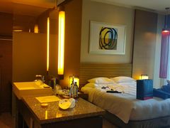 -上海外滩茂悦大酒店