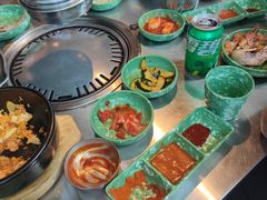 -欧巴炭烤肉오빠숯불구이(南京东路店)