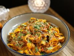 -Common Table · Brunch & Coffee