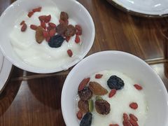 -乡土特色.冷锅鱼.牦牛肉汤锅