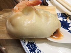-方国老头包子·39年威海本地老字号•小船海鲜疙瘩汤