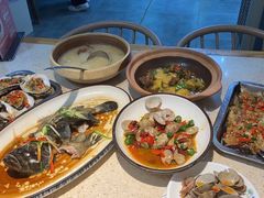 -琼大师东方烤乳猪(亚特兰蒂斯店)