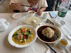 -怡园饭店-餐厅(四望亭店)