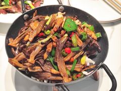 乾鍋茶樹菇-蜀阳餐厅·金牌水煮鱼