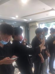 点击看大图 -LJOY丽锦造型·烫发染发