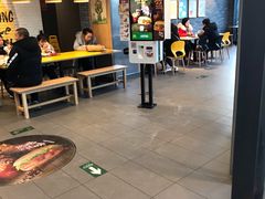 门面-麦当劳(东石东一路店)